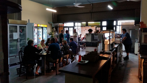 Cafe 45 - Holiday Sunshine Coast 2