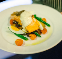 The Edge Restaurant  Bar - Holiday Sunshine Coast
