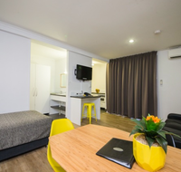 Glenmore Palms Motel - Holiday Sunshine Coast