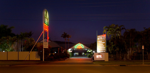 Glenmore Palms Motel - Holiday Sunshine Coast 4