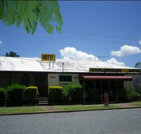 Marlborough Hotel - Holiday Sunshine Coast