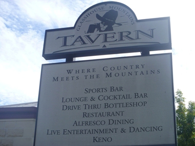 Glass House Mountains Tavern - Sunshine Coast Tourism 0