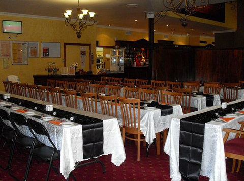 Glass House Mountains Tavern - Sunshine Coast Tourism 1