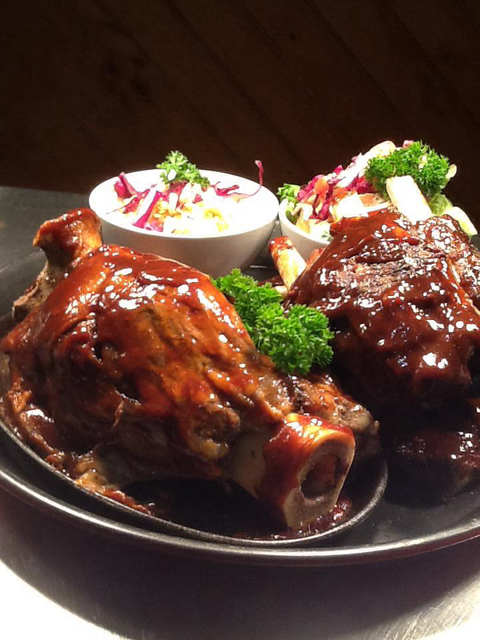 SSS BBQ Barns Tamworth - Sunshine Coast Tourism 4