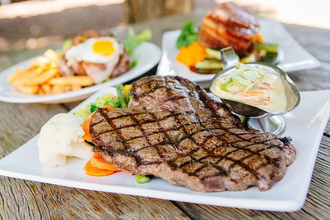 Bago Tavern - Sunshine Coast Tourism 0