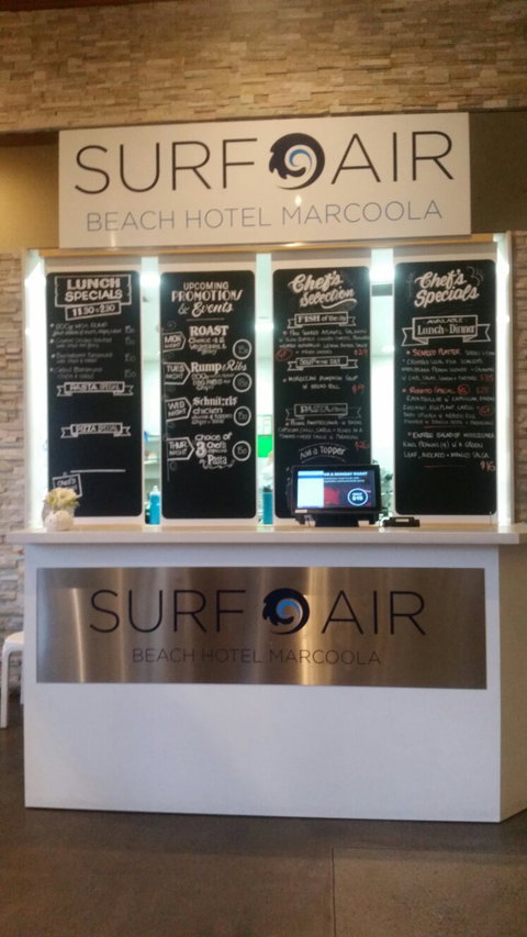 SurfAir Beach Hotel - Holiday Sunshine Coast 9