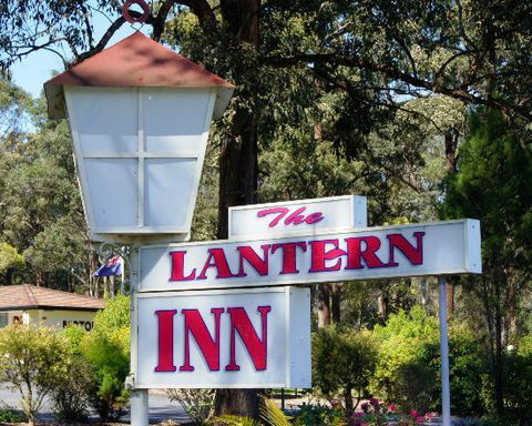 Lantern Inn Restaurant - Holiday Sunshine Coast 0