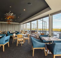 Wildflower Restaurant and Bar at Best Western Plus Lake Kawana - Holiday Sunshine Coast