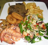Banjo Paterson Motor Inn  Restaurant - Sunshine Coast Tourism