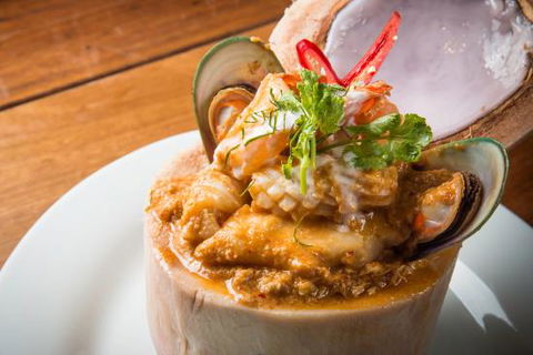 Absolute Thai Restaurant - Holiday Sunshine Coast 0