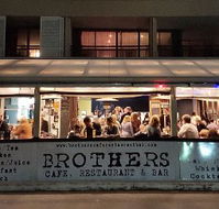 Brothers Cafe Restaurant  Bar - Holiday Sunshine Coast