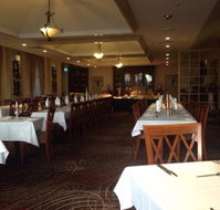 The Pines Restaurant - Holiday Sunshine Coast