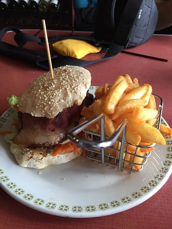Lyrebird Cafe - Sunshine Coast Tourism 0