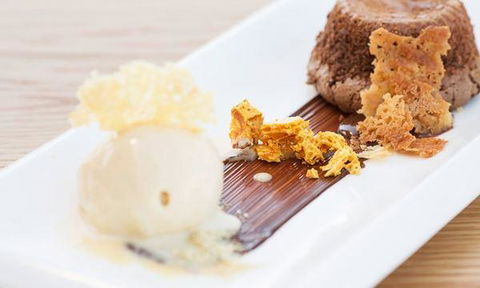 Wharf One Food & Wine - Sunshine Coast Tourism 6