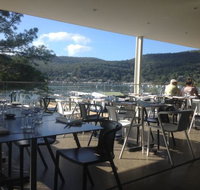 Coastal Restaurant - Sunshine Coast Tourism