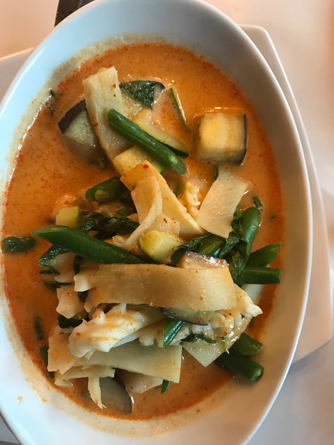 Nine Elephants - Holiday Sunshine Coast 3