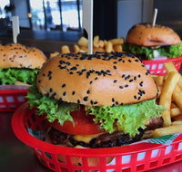 Grunske's by the River - Sunshine Coast Tourism