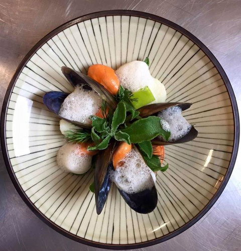 Maxwell Restaurant - Holiday Sunshine Coast 5