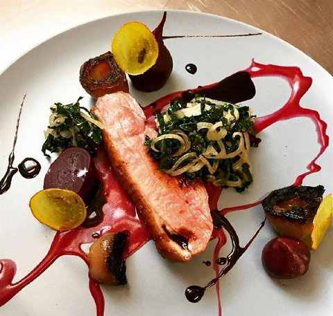 Maxwell Restaurant - Holiday Sunshine Coast 6