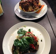 The Fleurieu Pantry - Holiday Sunshine Coast