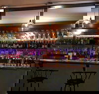 Barrel and Cruse Bistro - Sunshine Coast Tourism