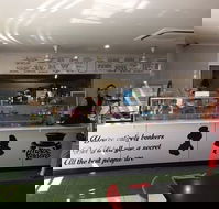 Mad Hatterz Cafe - Sunshine Coast Tourism