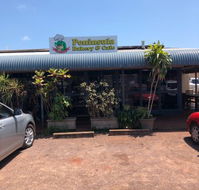 Peninsula Bakery and Cafe - Holiday Sunshine Coast