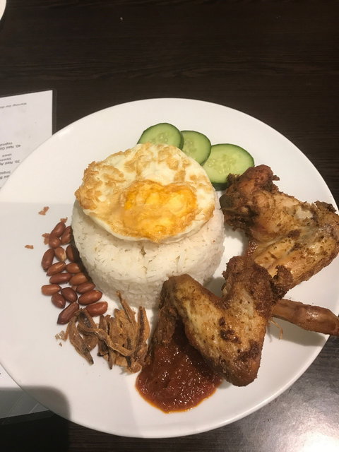 Singapore Satay House And Catering - Holiday Sunshine Coast 6