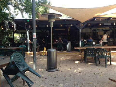 Territory Manor Mataranka - Holiday Sunshine Coast 0