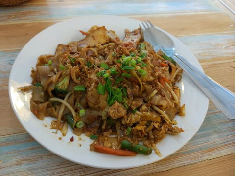 Chikko's Rolls - Holiday Sunshine Coast 0