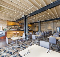 Customs House Waterfront Hotel Restaurant - Holiday Sunshine Coast