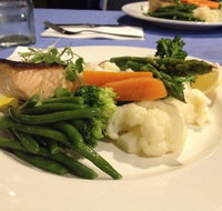 Lam's the Best Grill - Holiday Sunshine Coast