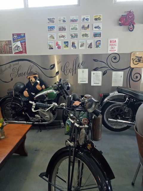 Moto Vecchia - Cafe - Sunshine Coast Tourism 3