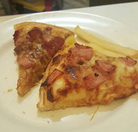 Pizza Hut - Holiday Sunshine Coast