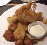 Shoreline Hotel - Sunshine Coast Tourism