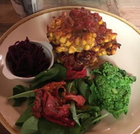 The Hairy Giraffe Cafe - Sunshine Coast Tourism