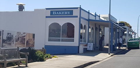 Baked In Stanley - Sunshine Coast Tourism 0
