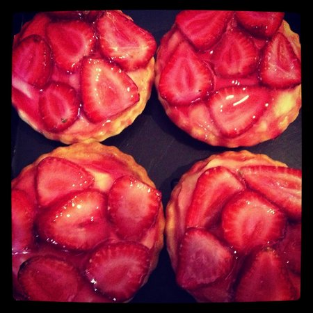 Bridport Sugar N Spice Bakery - Holiday Sunshine Coast 0