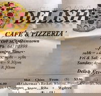 Delish Pizza - Holiday Sunshine Coast