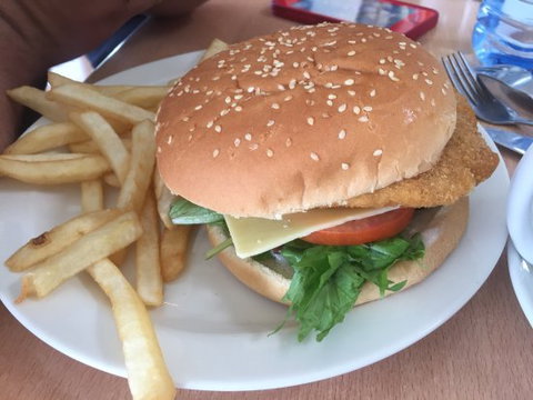 Eucalypt Cafe - Sunshine Coast Tourism 0