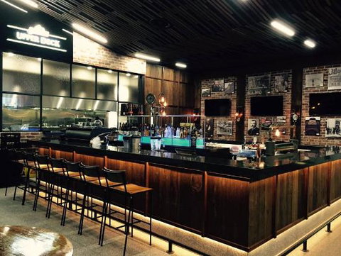 James Boag Upper Deck - Sunshine Coast Tourism 0