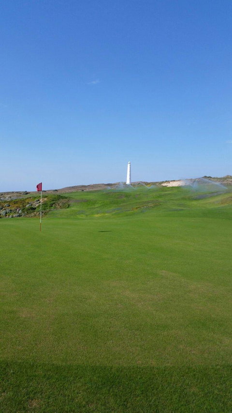 King Island Golf - Holiday Sunshine Coast 6