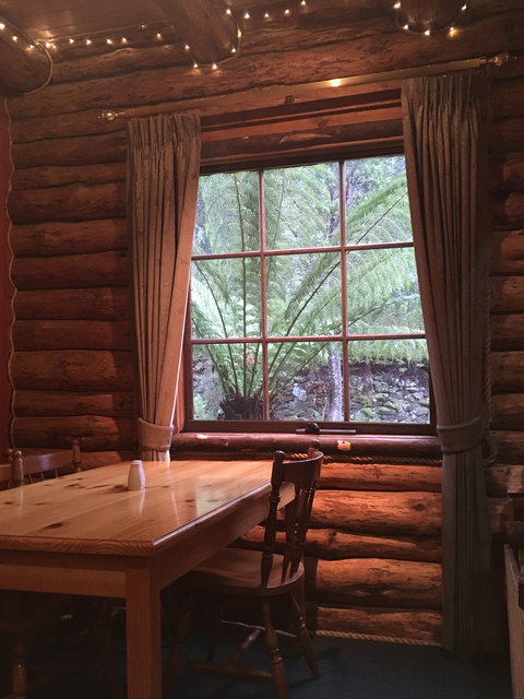 Lemonthyme Lodge - Sunshine Coast Tourism 4