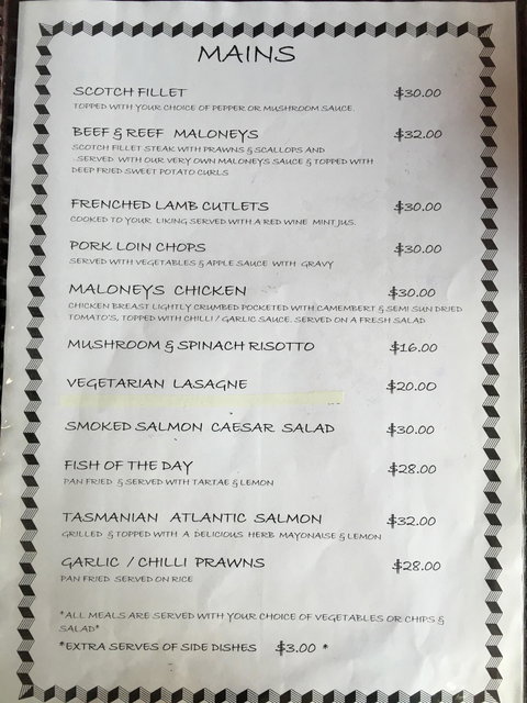 Maloneys Restaurant - Holiday Sunshine Coast 4