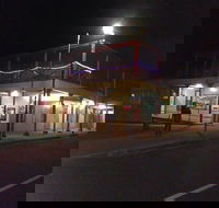 Mt Lyell Hotel Thai - European Bar and Restaurant - Holiday Sunshine Coast