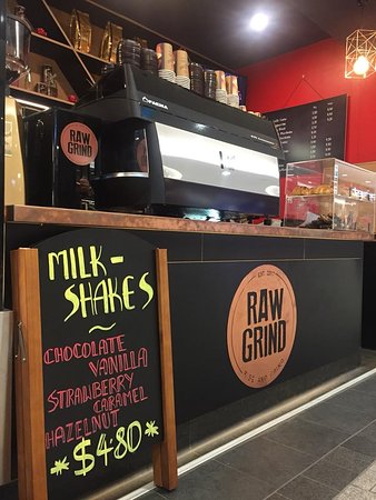 Raw Grind - Holiday Sunshine Coast 0