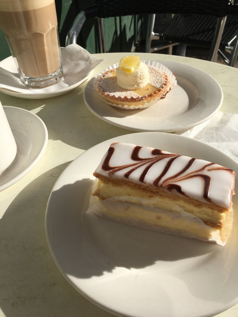 Richmond Bakery And Cafe - Holiday Sunshine Coast 7