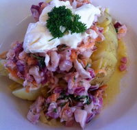 Serenade Cafe - Holiday Sunshine Coast