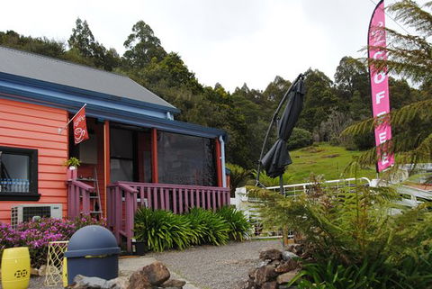 Tullah Cottage - Sunshine Coast Tourism 0