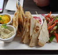 Waves Restaurant - Sunshine Coast Tourism
